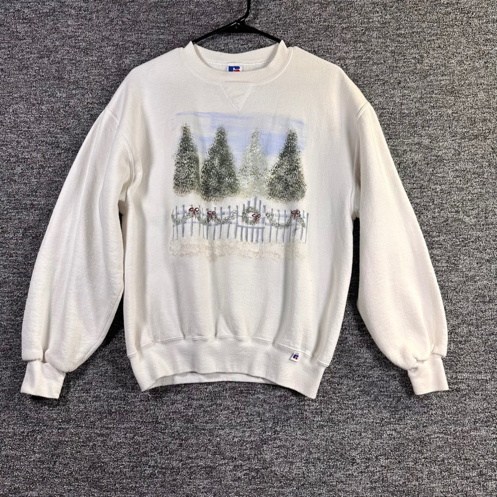 Vintage 90's Russell Athletic‎ Winter Scene Sweatshirt White Made in USA Medium